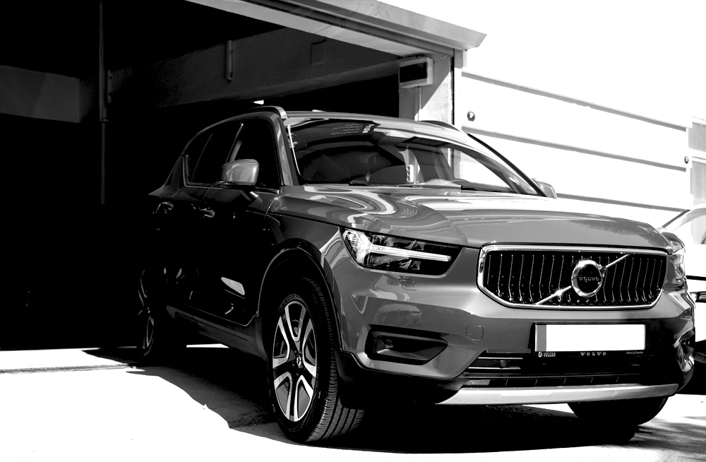 hymo case 16 svart 1000x654